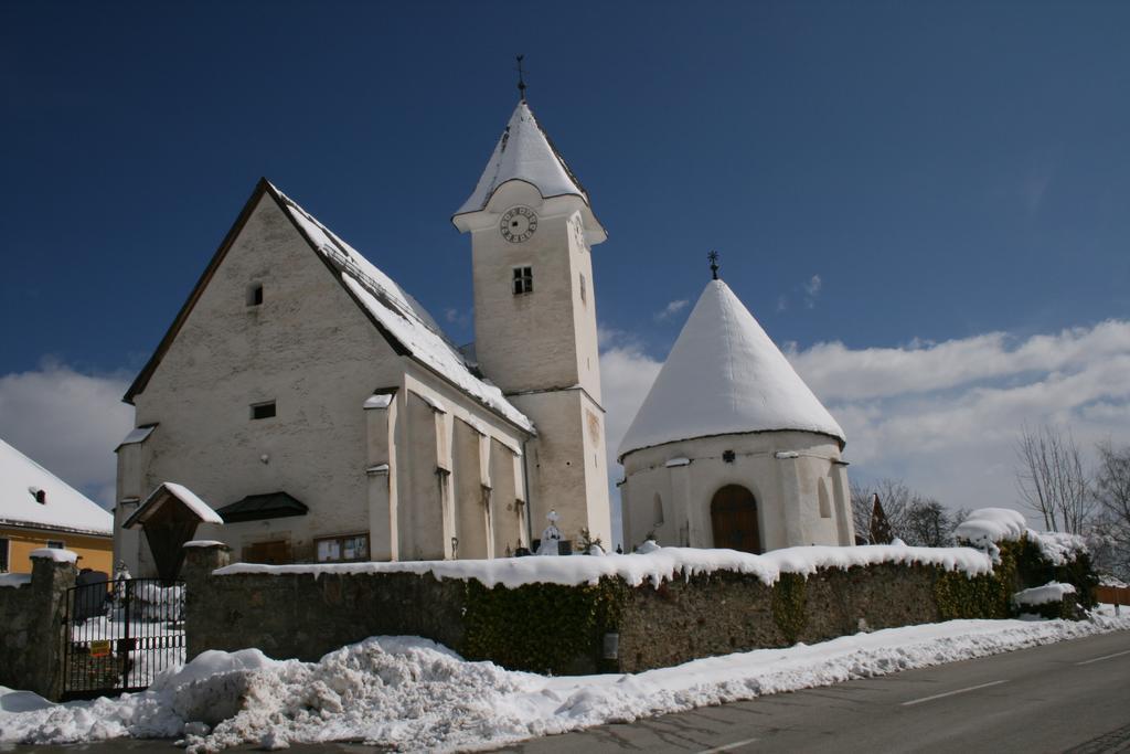 Gasthof Zum Kramer Gurk Buitenkant foto
